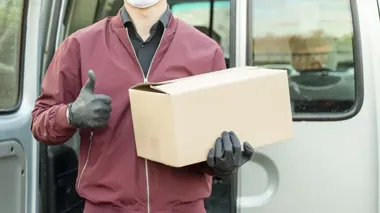 Sprawdź jak wysłać tanią paczkę do Holandii szybko i bez przepłacania!