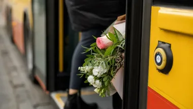 Bezpłatna komunikacja w Zgierzu. C-BUS połączy cmentarze