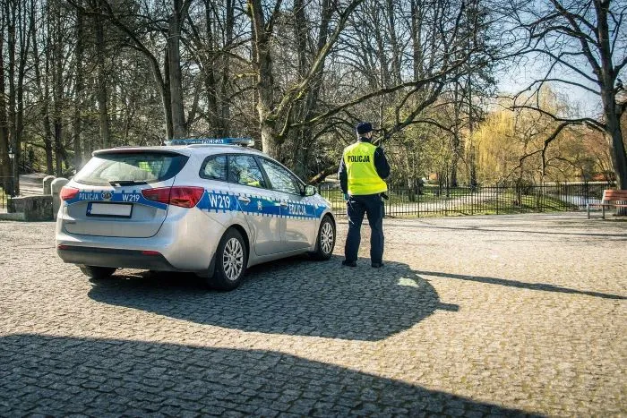 Pijany kierowca zatrzymany dzięki czujności obywatela w Dąbrówce Wielkiej